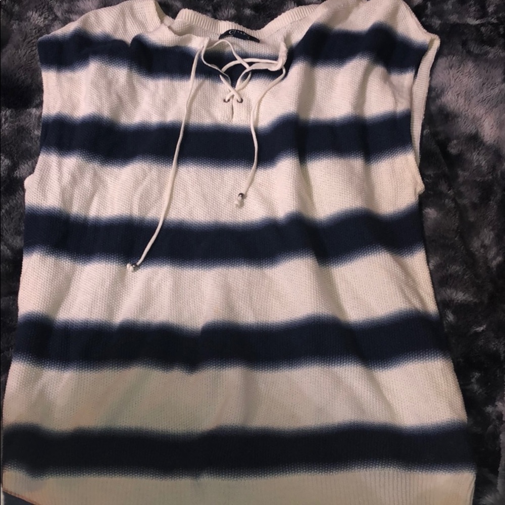 Navy blue and white top